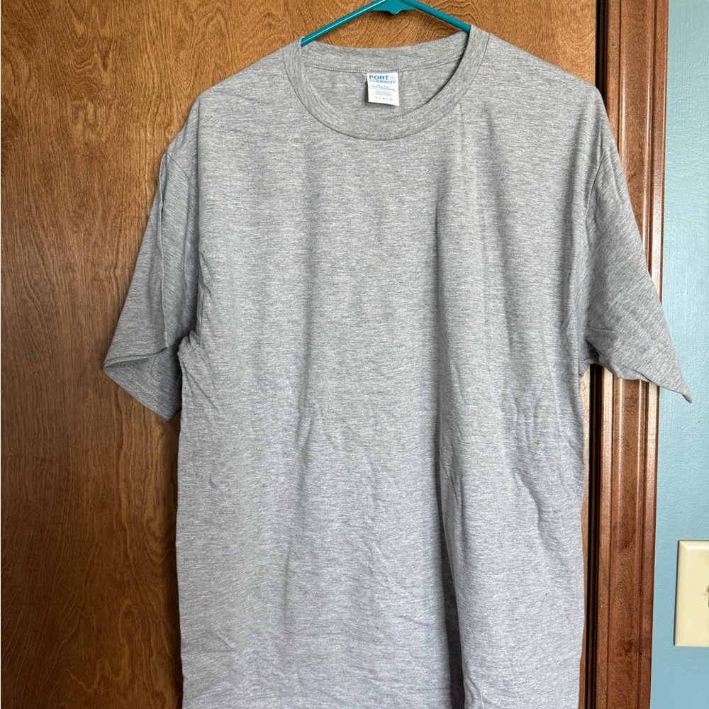 Men's Gray Crew Neck T-Shirt